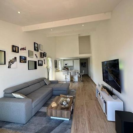 L'Atelier Marin Sur Le Port Des Marines Apartment Cogolin Luaran gambar
