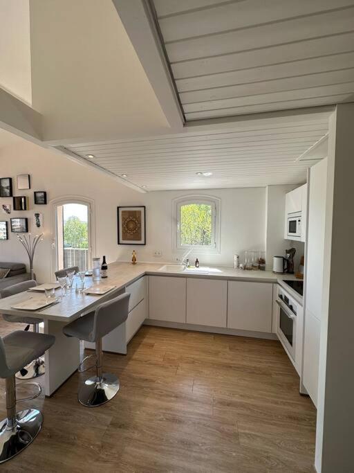L'Atelier Marin Sur Le Port Des Marines Apartment Cogolin Luaran gambar